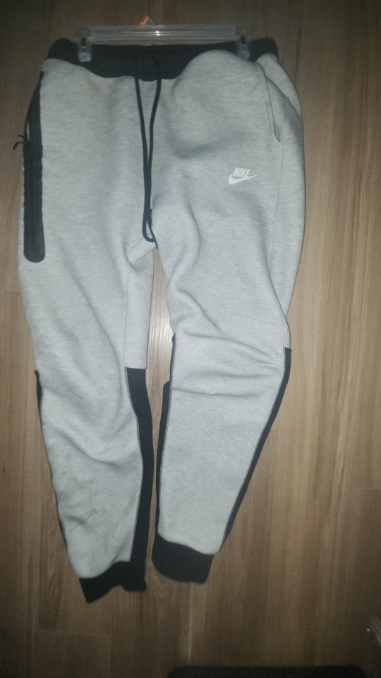 Nike Tech Fleece 170 new