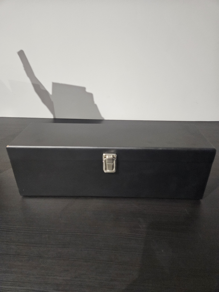 Entertaining Stuff Wine Box with Accessories - photo 3