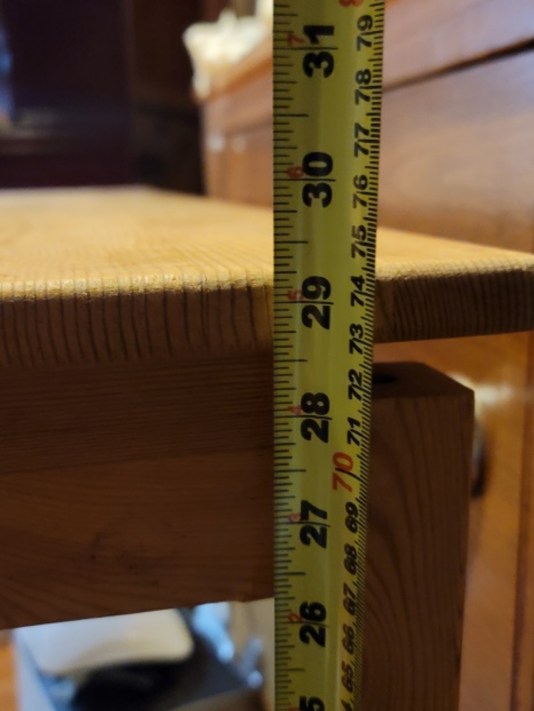 Light Solid Wood Table - Simple Design - photo 4