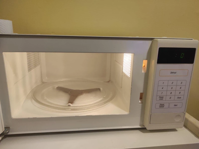 Samsung Microwave - Gently Used - photo 3