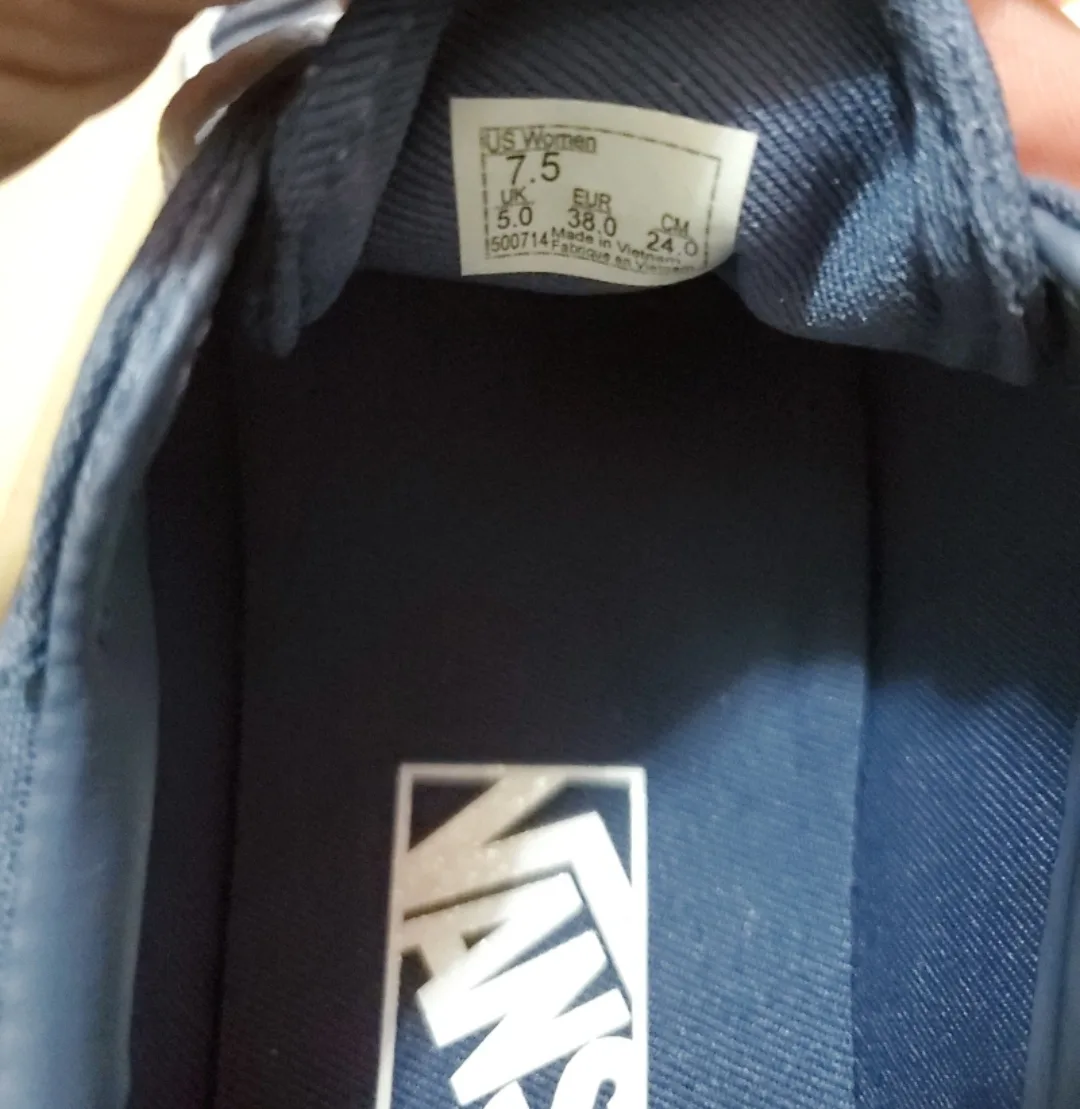 VANS women's ward low top sneaker image indicator(6)