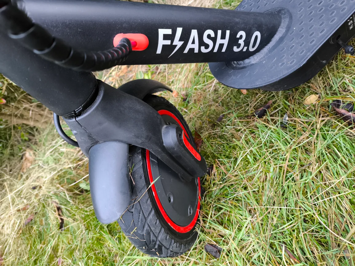 Gyrocooters Flash 3.0 Electric Scooter - Pitch Black image indicator(9)
