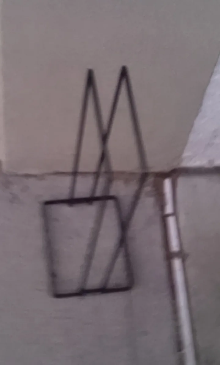 Black Metal Rack #freecycle image indicator(2)