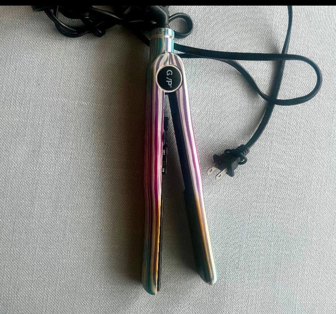 GVP Pro Flat Iron Hair Straightener image indicator(4)