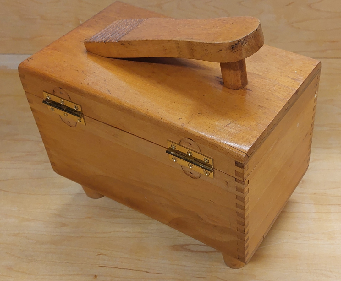 Vintage Wooden Shoe Shine Box with Horn - photo 2