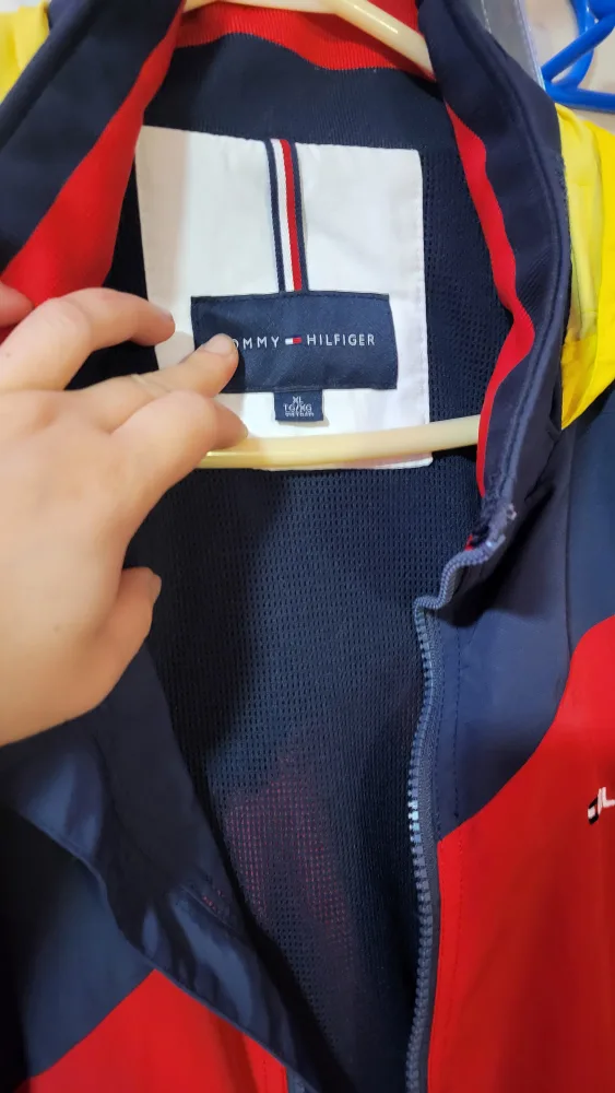 Tommy Hilfilger Colourblock Jacket (XL) image indicator(4)