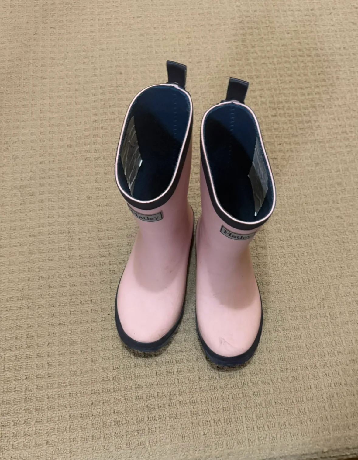 Hatley Pink Rubber Boots - Size 13 🏈 image indicator(3)