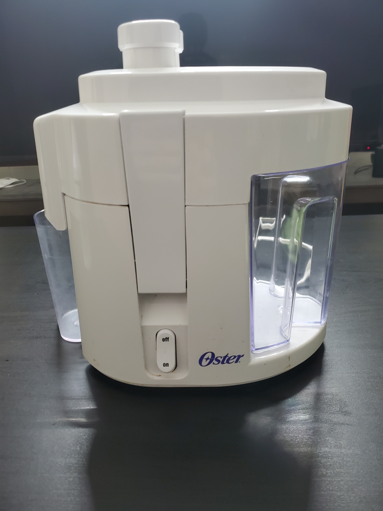 Oster Juice Extractor - photo 2