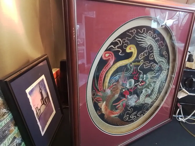Framed Chinese Embroidery of Dragon and Phoenix image indicator(5)