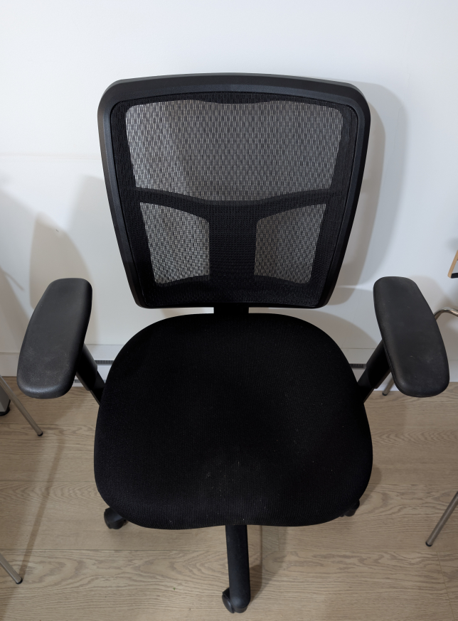 Black Mesh Office Chair with Armrests