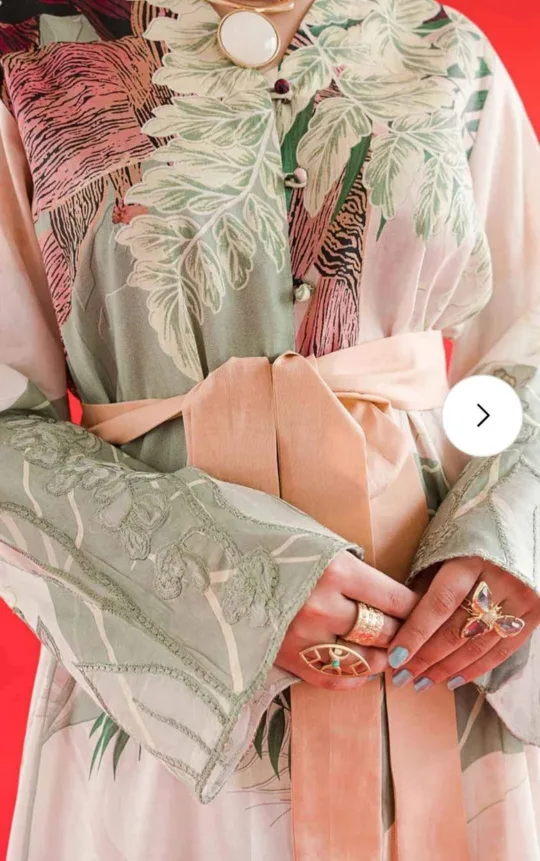 2 piece cotton embroidered shalwar kameez image indicator(4)