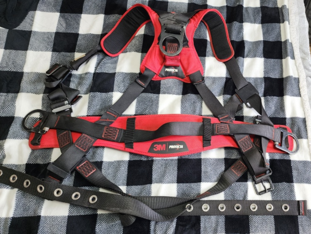 3M Protecta Body Harness - Size M/L - photo 2