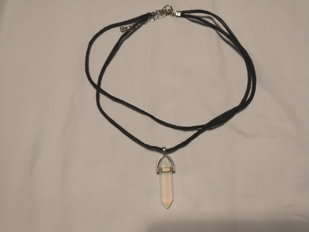 Opal necklace image indicator(2)