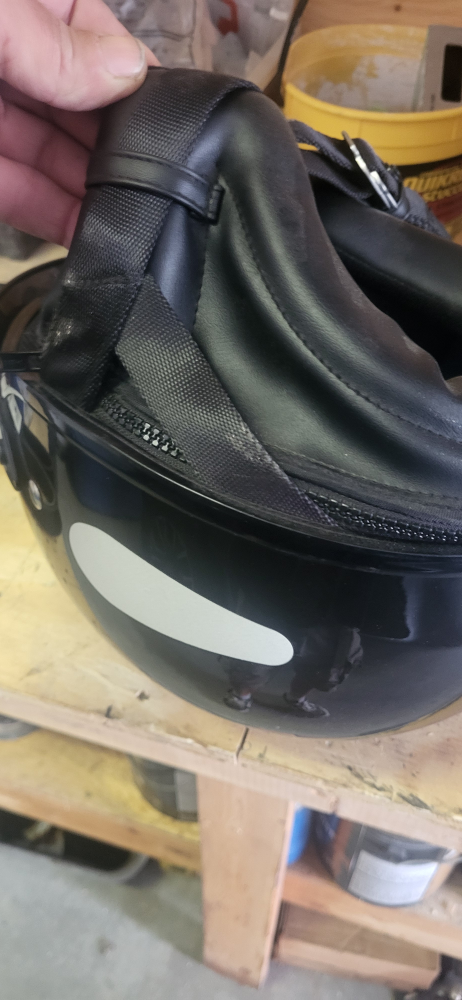 2 Motorcycle 1/2 helmets. - photo 4