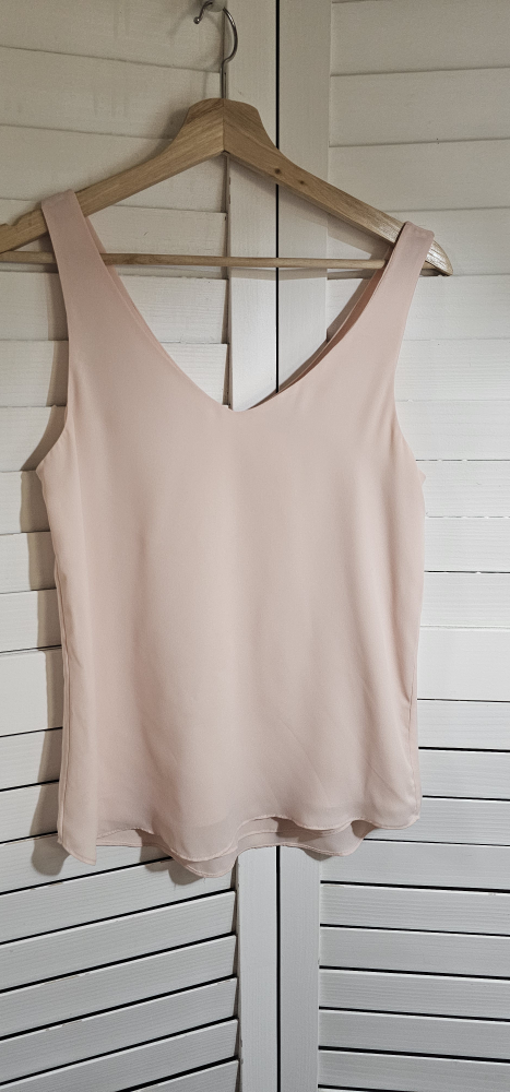 🏈🏟️ 🏆RW&CO. Peach-Colored Sleeveless Blouse, 🏈🏟️ 🏆