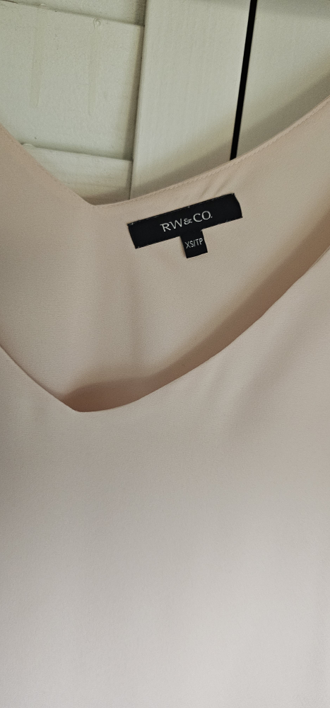 🏈🏟️ 🏆RW&CO. Peach-Colored Sleeveless Blouse, 🏈🏟️ 🏆 - photo 2