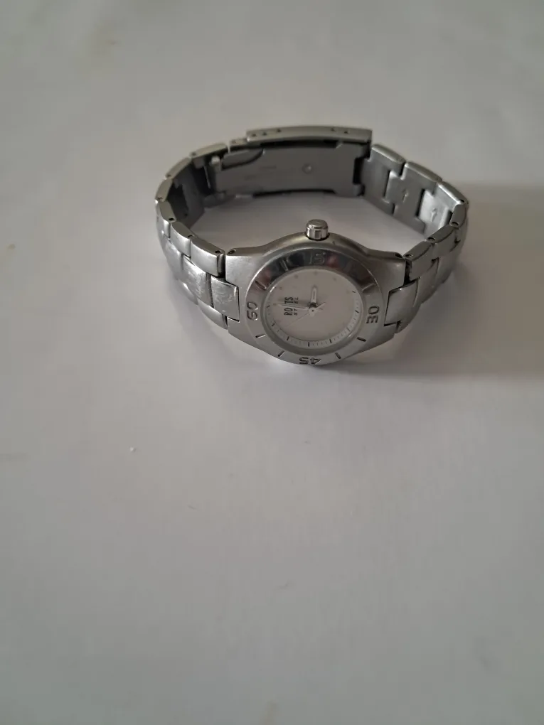 Roots Women's Stainless Steel Watch image indicator(4)