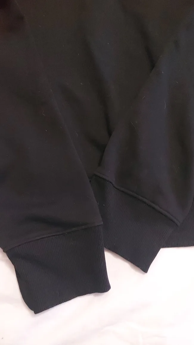Zara Black Cropped Hoodie Size M image indicator(4)