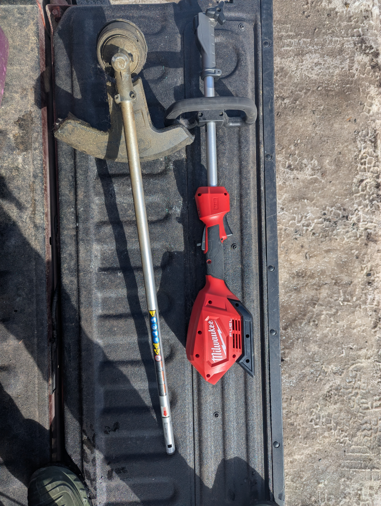 Milwaukee Yard Tools (350 OBO) - photo 3