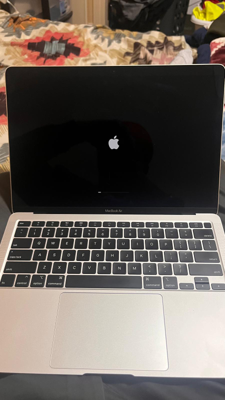 MacBook Air 2020 - photo 3