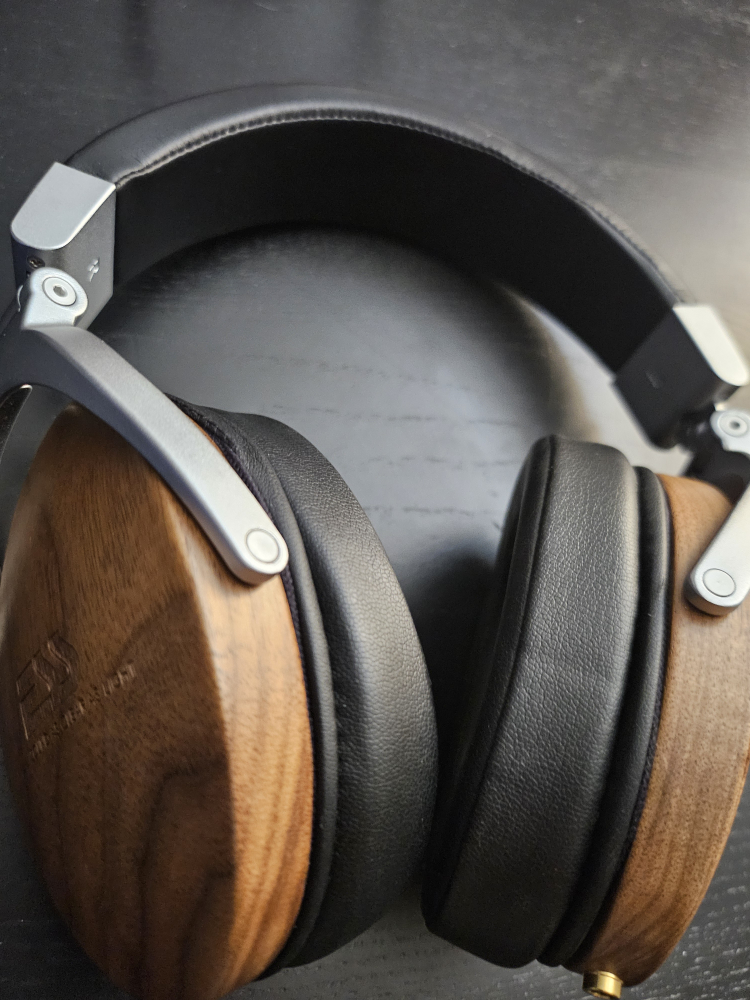 ESS Headphones - Walnut Wood & Grey Metal - photo 2