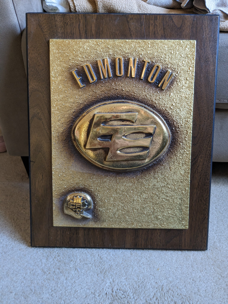 Vintage Canadian Football League Team Plaques (Set of 6) - photo 4
