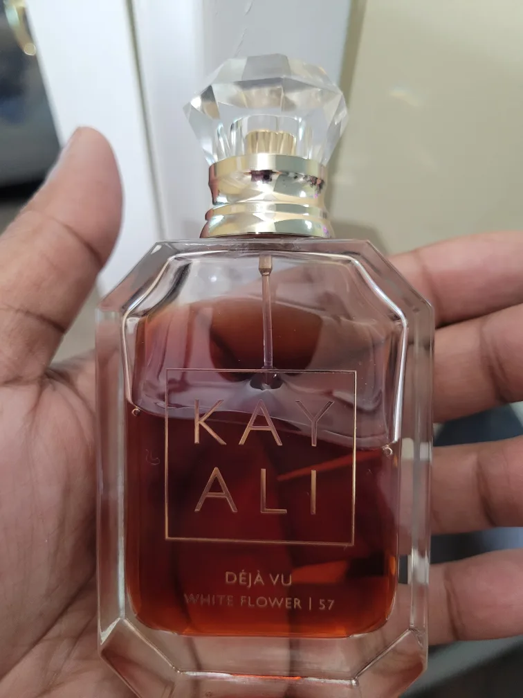 Kayali Déjà Vu White Flower | 57 Eau de Parfum image indicator(3)