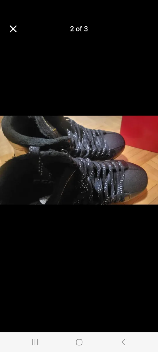 CCM Ice Skates Size 9 image indicator(2)