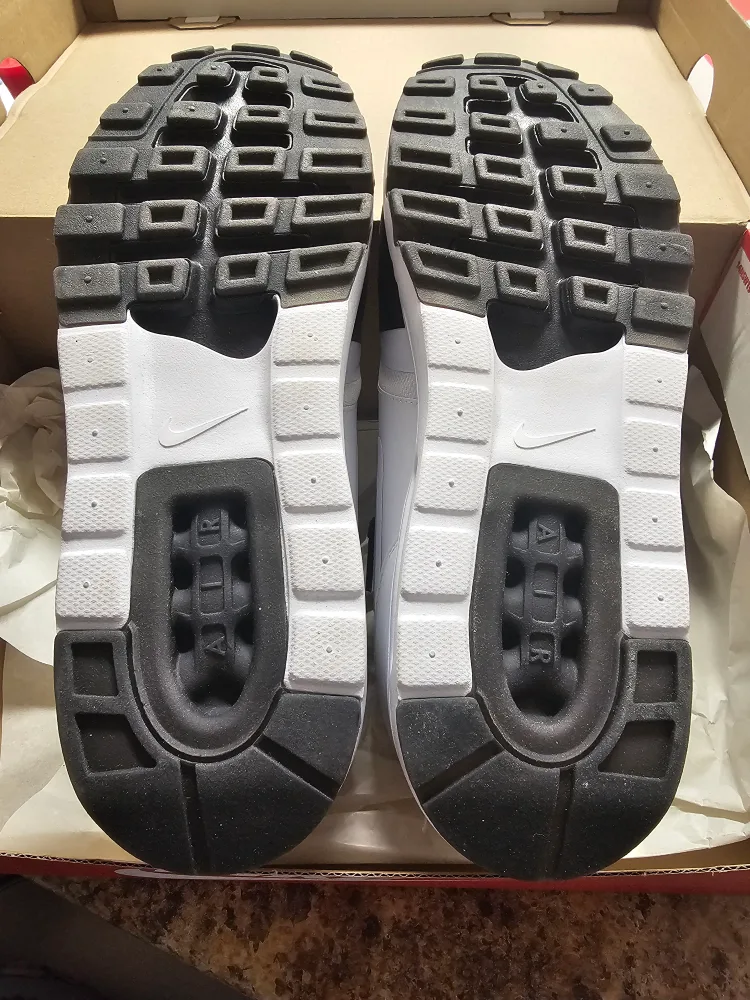 Nike Air Max 1 Ultra SE 2.0 Moire Sneakers image indicator(2)