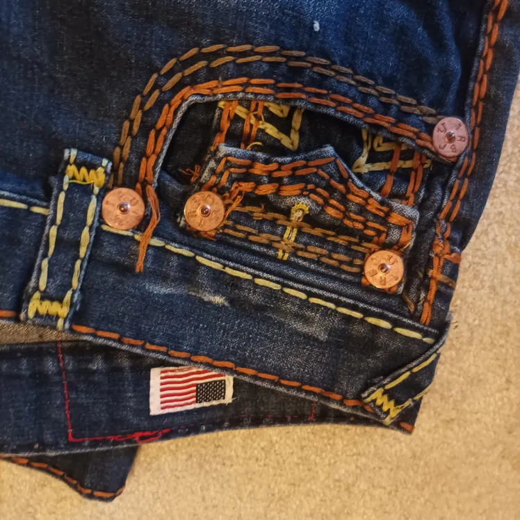 True Religion Men's Jeans - Size 32x32 image indicator(5)