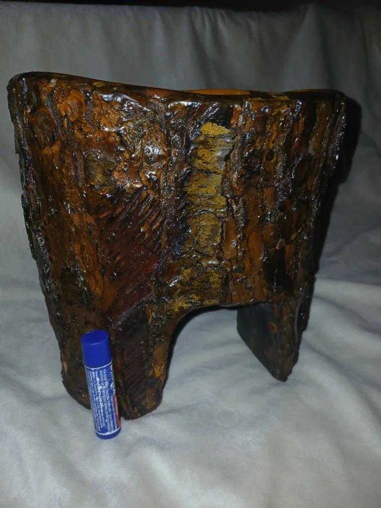 Rustic Hand-Carved Wooden Bowl 💚 image indicator(2)