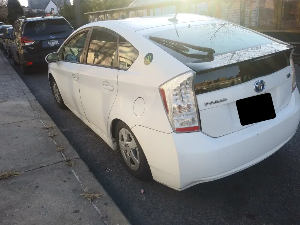 2011 Toyota Prius Hybrid * Alloy Rims image indicator(2)