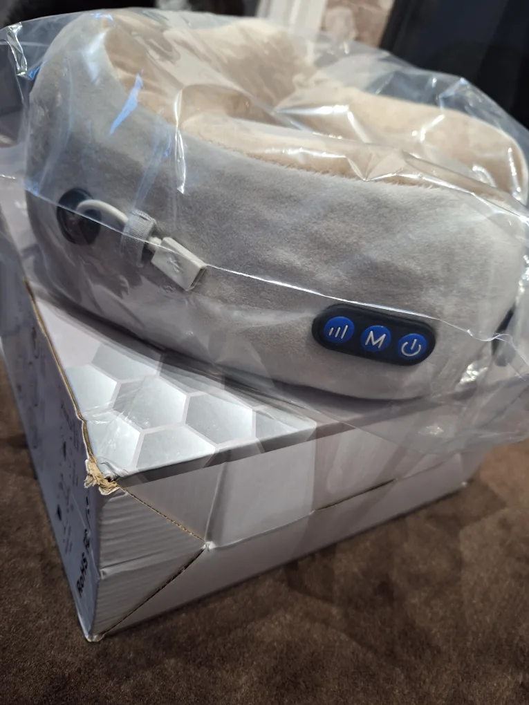 NEW U-Shaped Neck Massage Pillow image indicator(3)