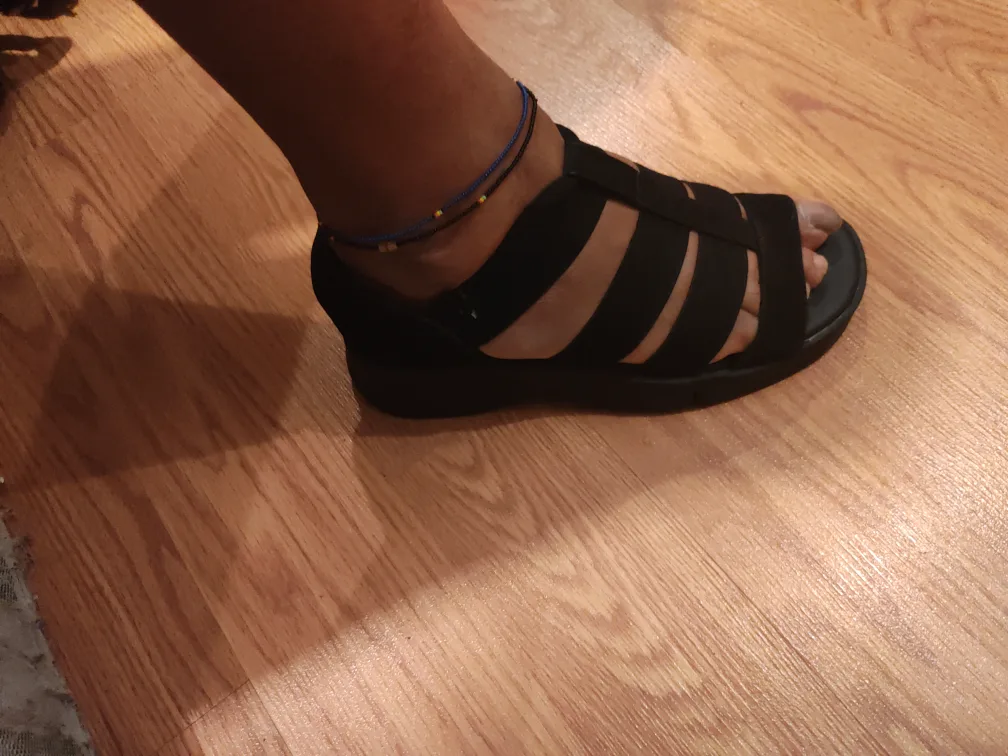 Aerobics Women's Black Wedge Sandals Size 6 image indicator(7)