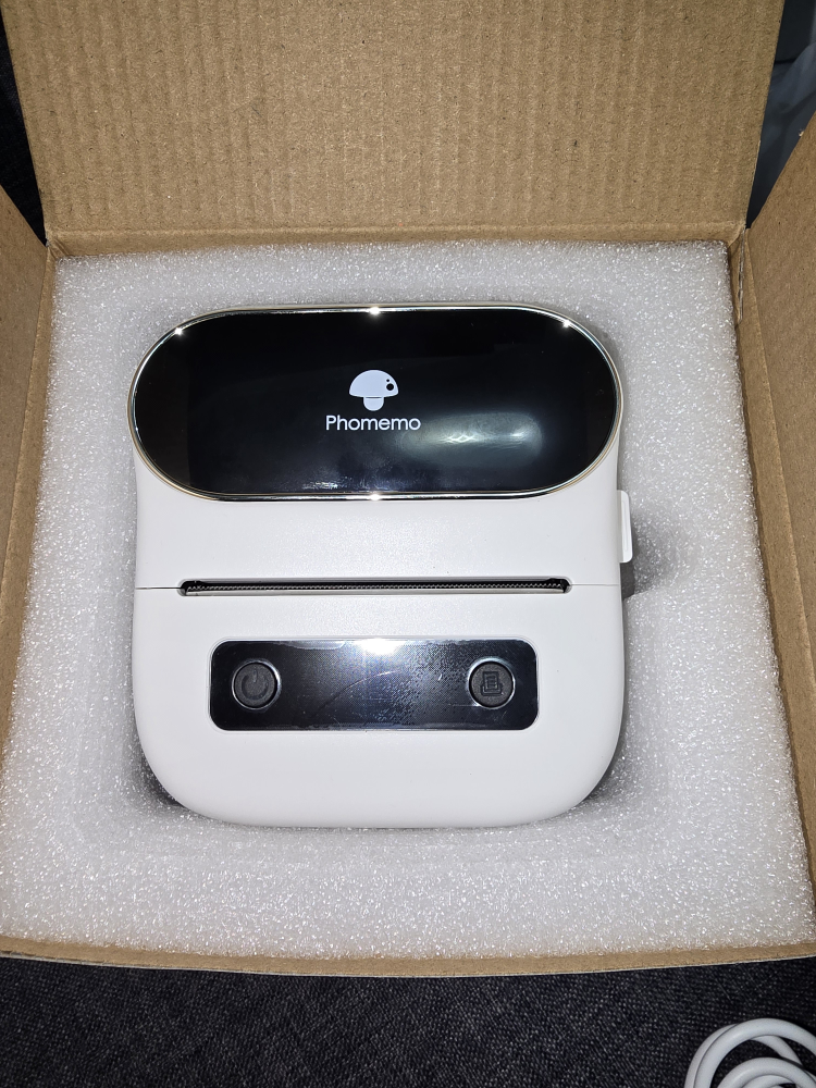 Phomemo Portable Label Maker Printer with Case - photo 2
