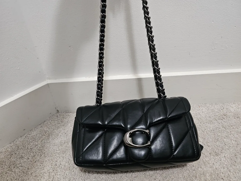 Coach Tabby 20 quilted bag image indicator(10)
