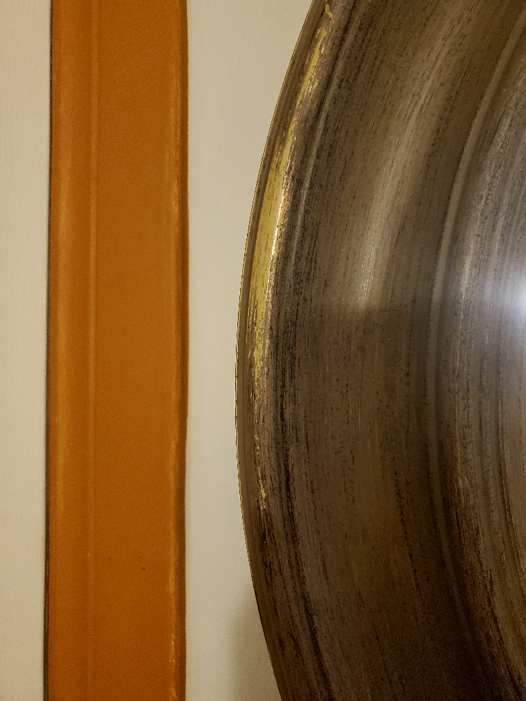 Medium size Elegant Wall Mirror with Faux Wood Frame - photo 3