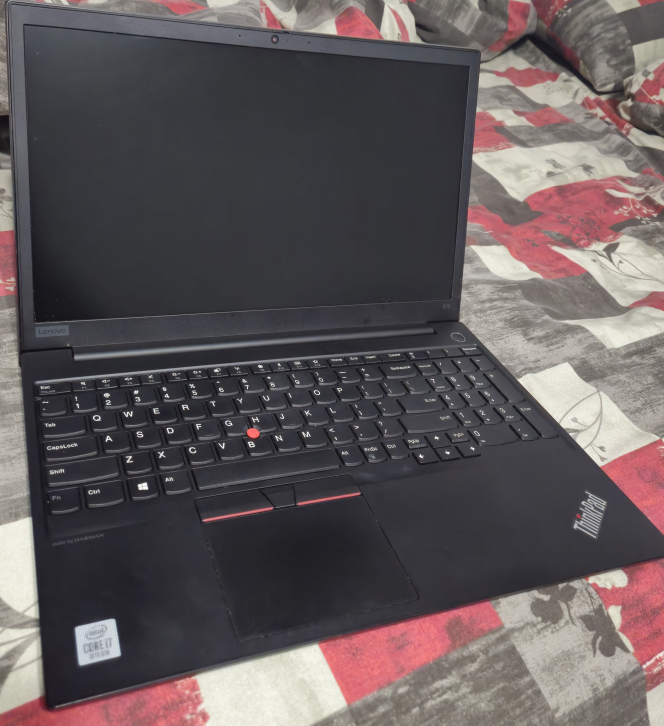 Lenovo Thinkpad Laptop - photo 2