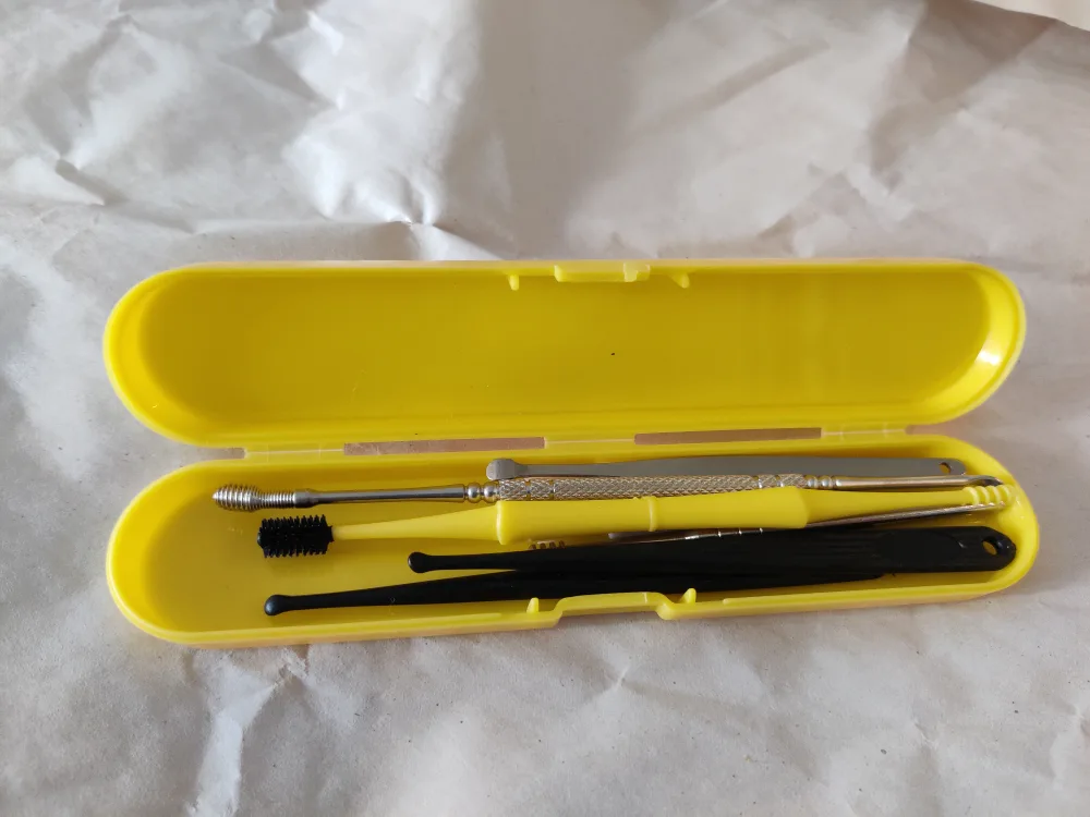 6-Piece Ear Cleaning Tool Kit with Case thumbnail