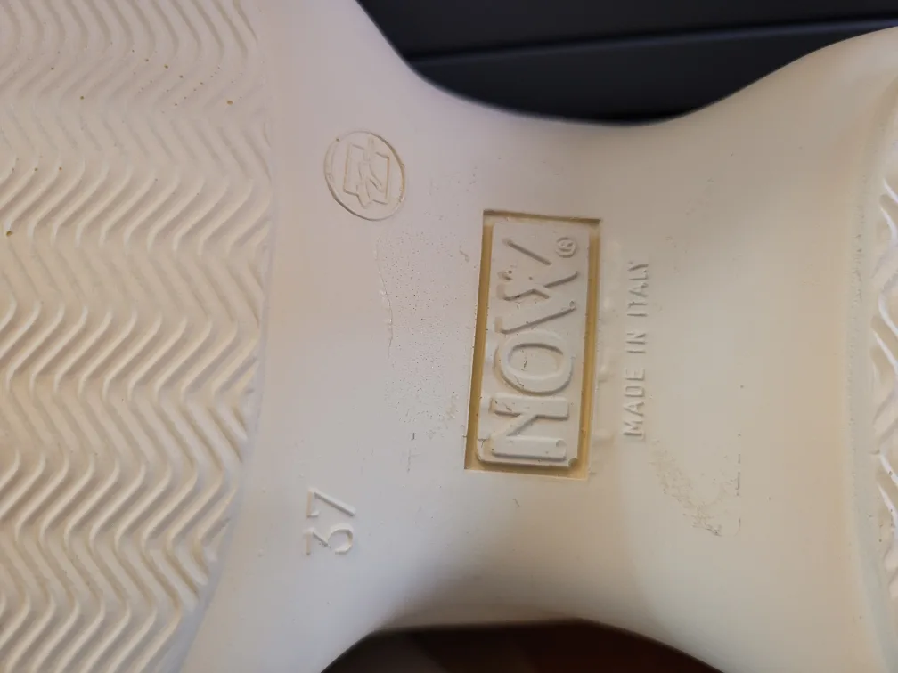 Stephane de Raucourt Women's Leather Platform Shoes Size 37 image indicator(4)