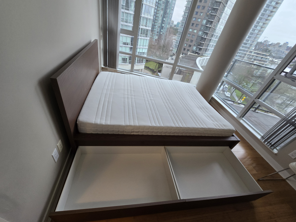 IKEA MALM Queen Bed Frame with 4Drawers and Mattress - photo 3