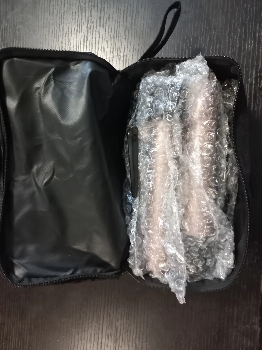 4-in-1 Curling Wand Set with Carrying Case image indicator(2)