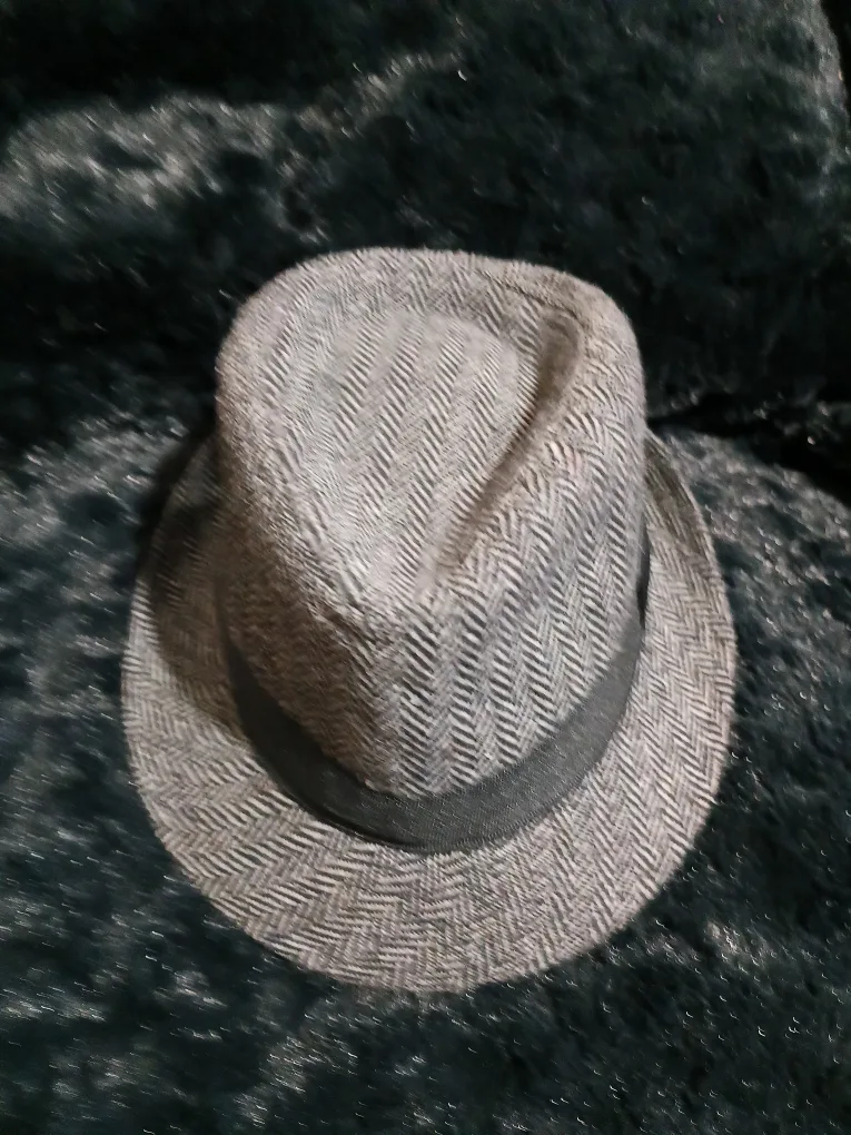 🏈 Baby Fedora Hat image indicator(2)