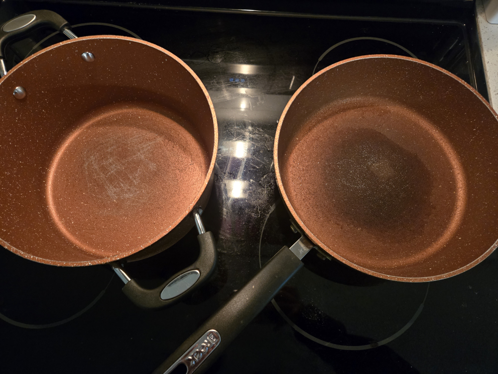 The Rock Cookware Set - 2 Pots with Lids #freecycle - photo 2