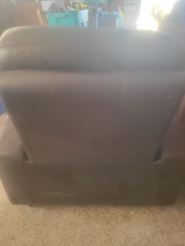 Brown Leather Recliner with Cup Holders - photo 3