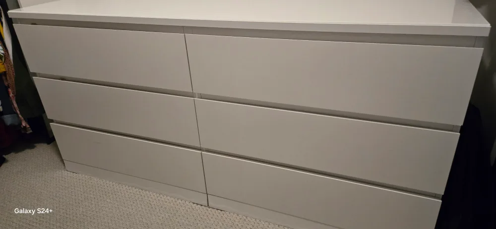 IKEA MALM 6-Drawer Dresser - White image indicator(3)
