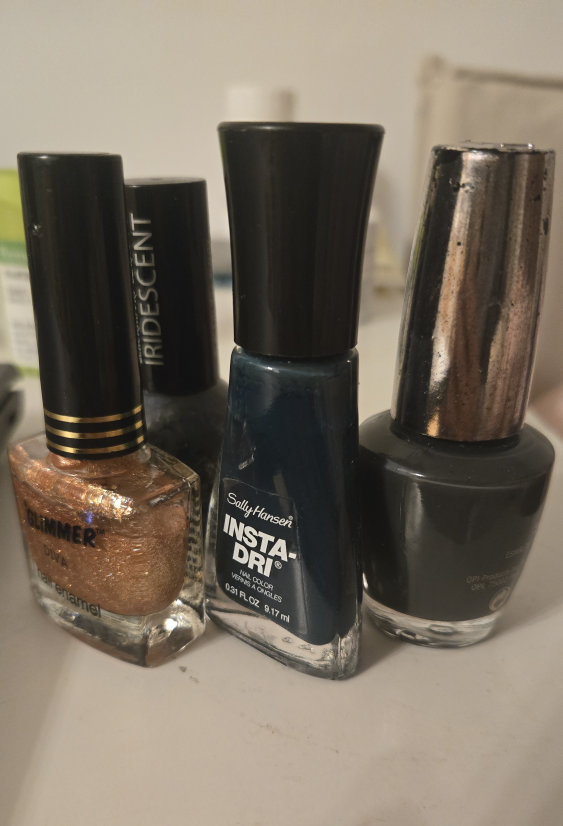 Nail paints