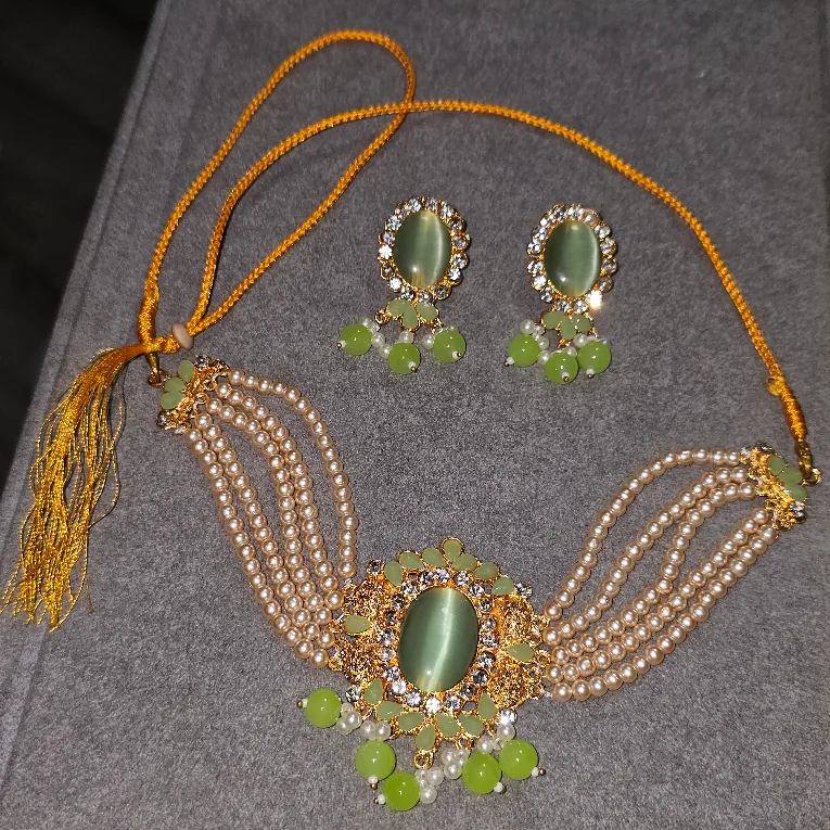 Indian Traditional Lime Green Pearl Choker Necklace Set image indicator(2)