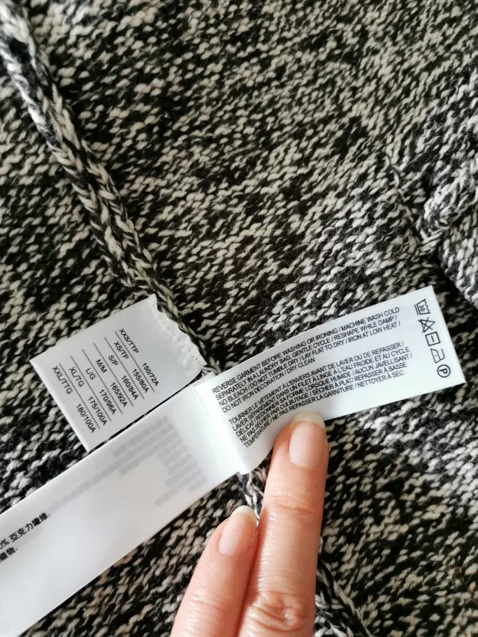 Roots Cabin Cardigan Sweater - Size XL image indicator(5)