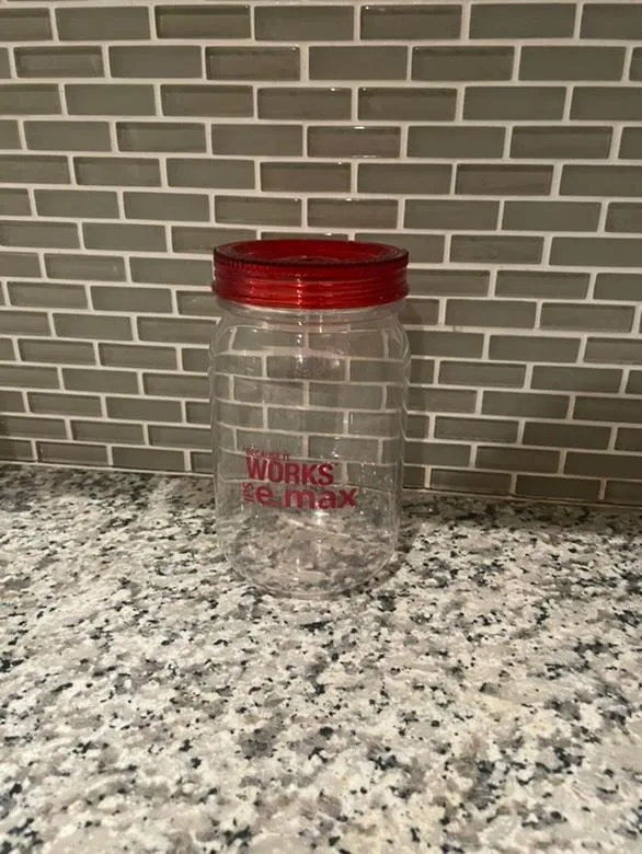 #freecycle e.max Plastic Works Jar thumbnail